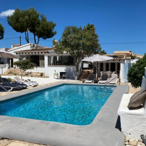 Casa Nobel Moraira Zeezicht, Zwembad en Grote tuin